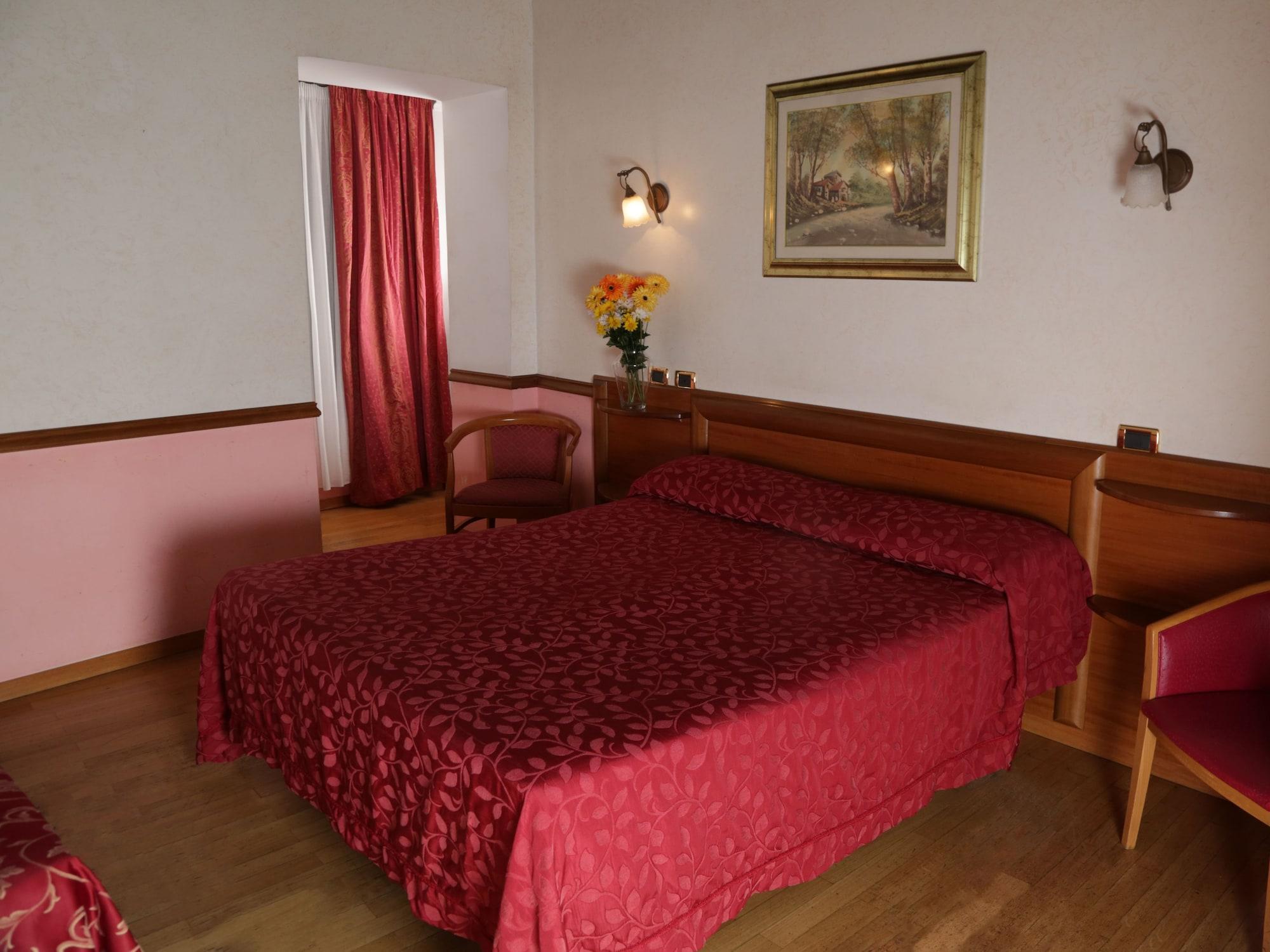 Hotel Santa Prassede Róma Kültér fotó
