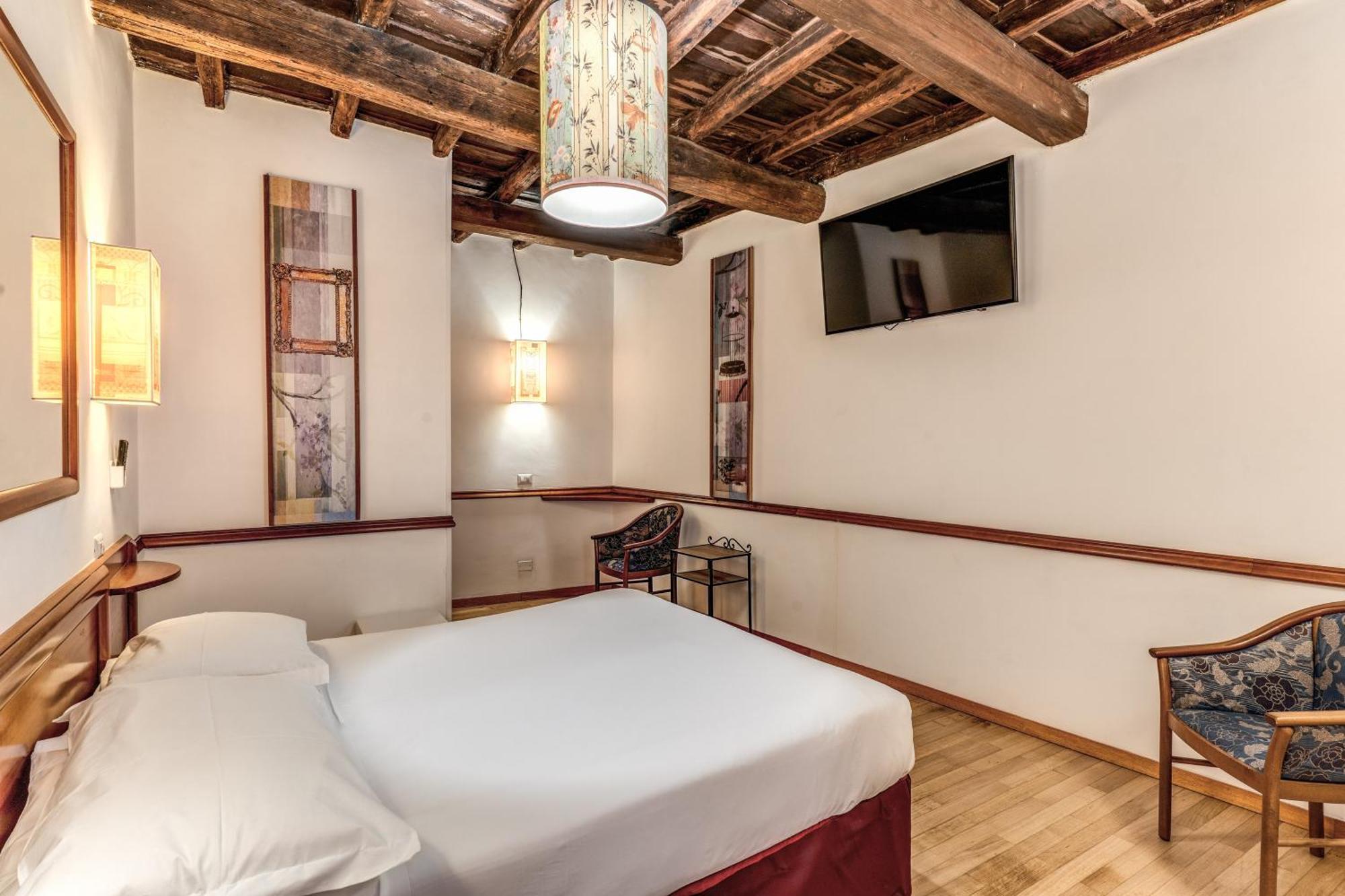Hotel Santa Prassede Róma Kültér fotó