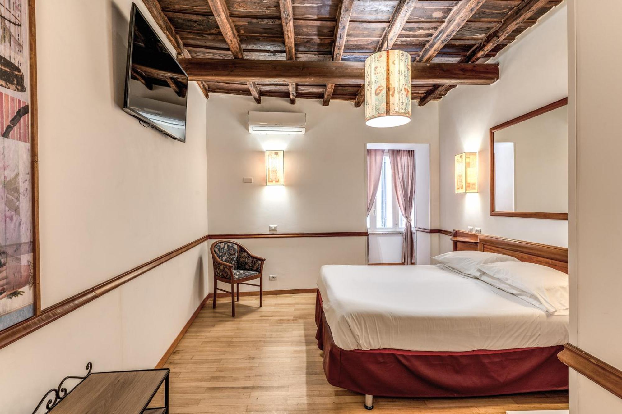 Hotel Santa Prassede Róma Kültér fotó