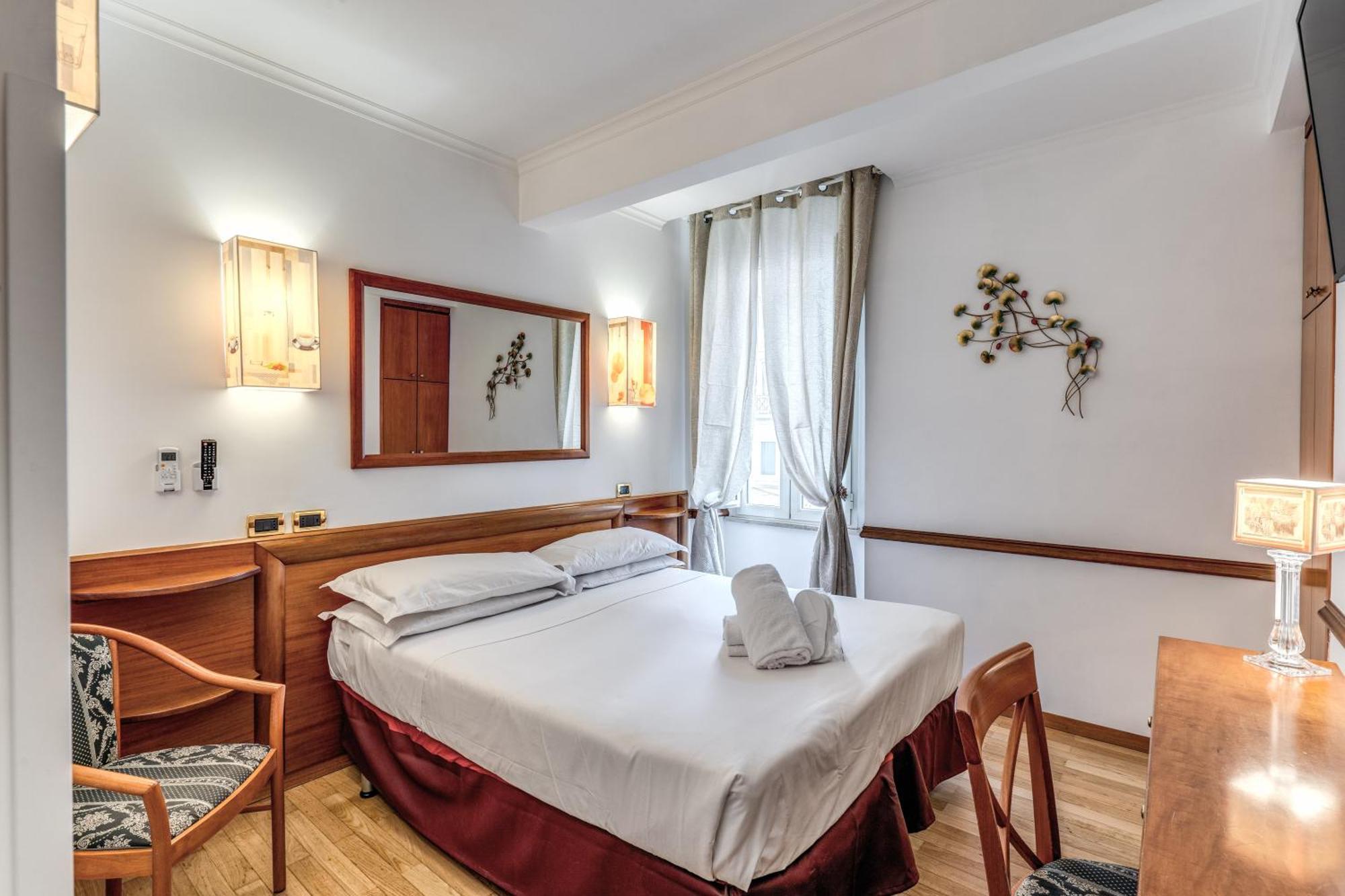 Hotel Santa Prassede Róma Kültér fotó