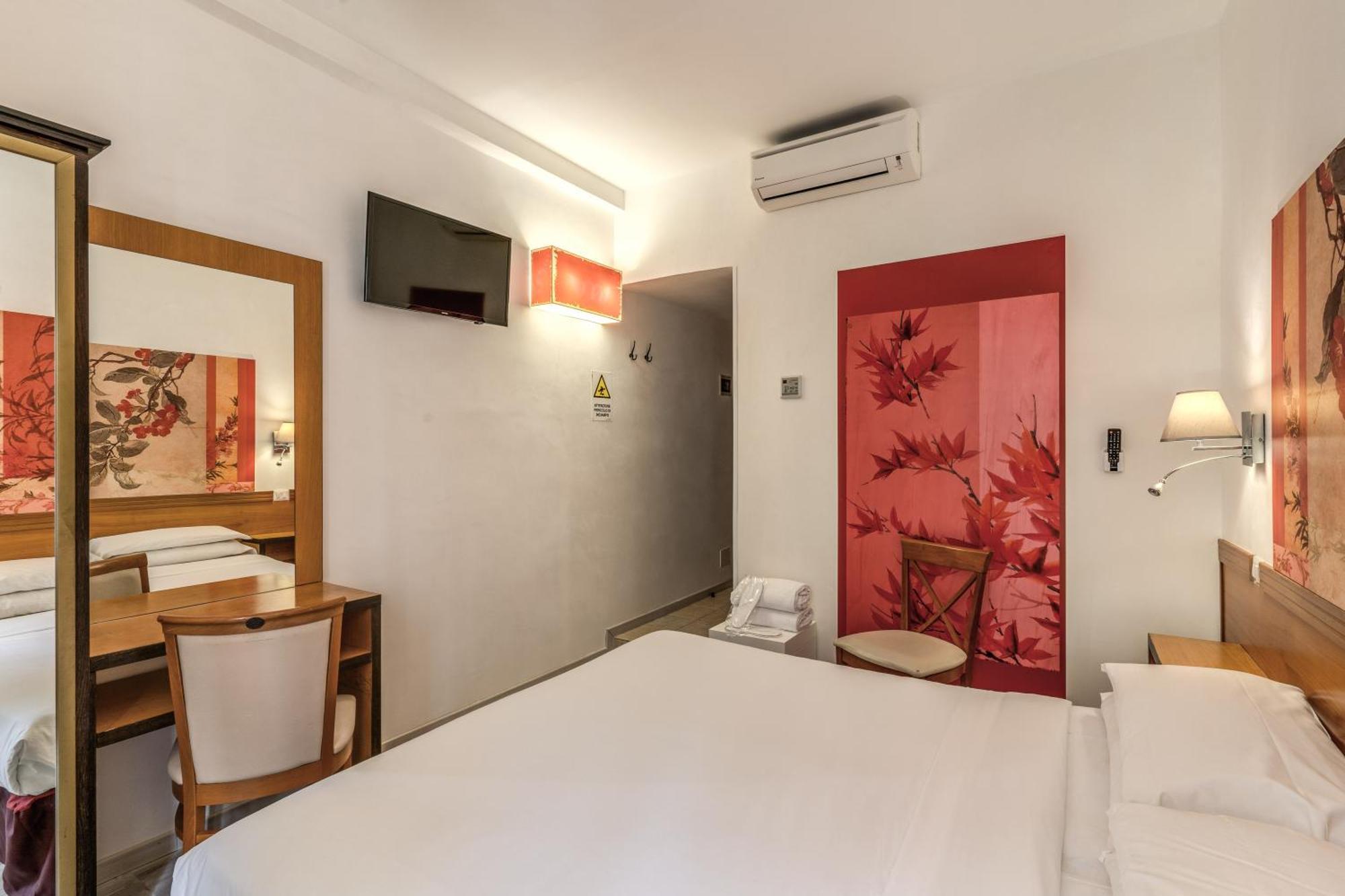 Hotel Santa Prassede Róma Kültér fotó