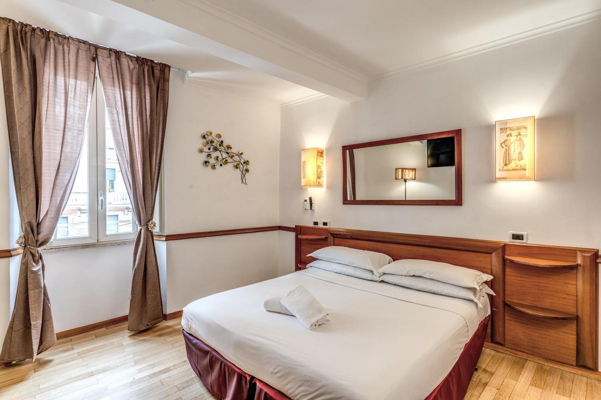 Hotel Santa Prassede Róma Kültér fotó