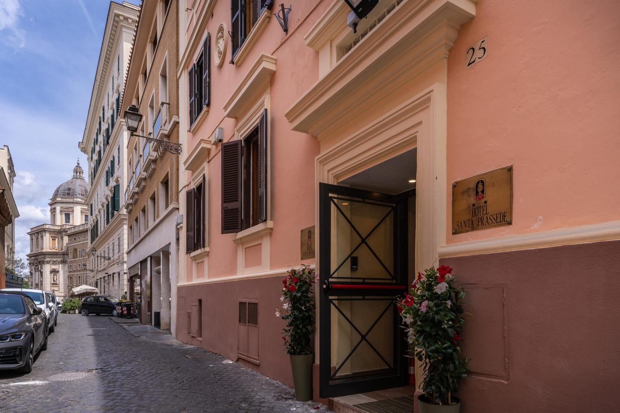 Hotel Santa Prassede Róma Kültér fotó